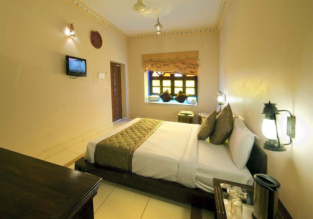 Nirali Dhani Ethnic Heritage Hotel And Resort Jodhpur  Exterior photo