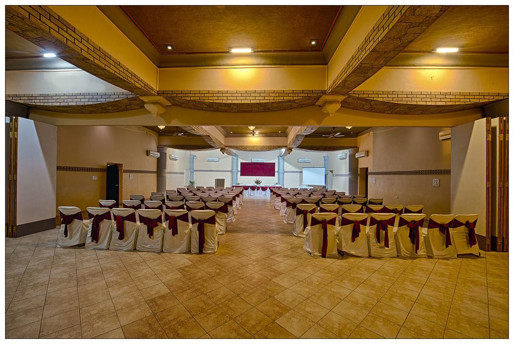 Nirali Dhani Ethnic Heritage Hotel And Resort Jodhpur  Exterior photo