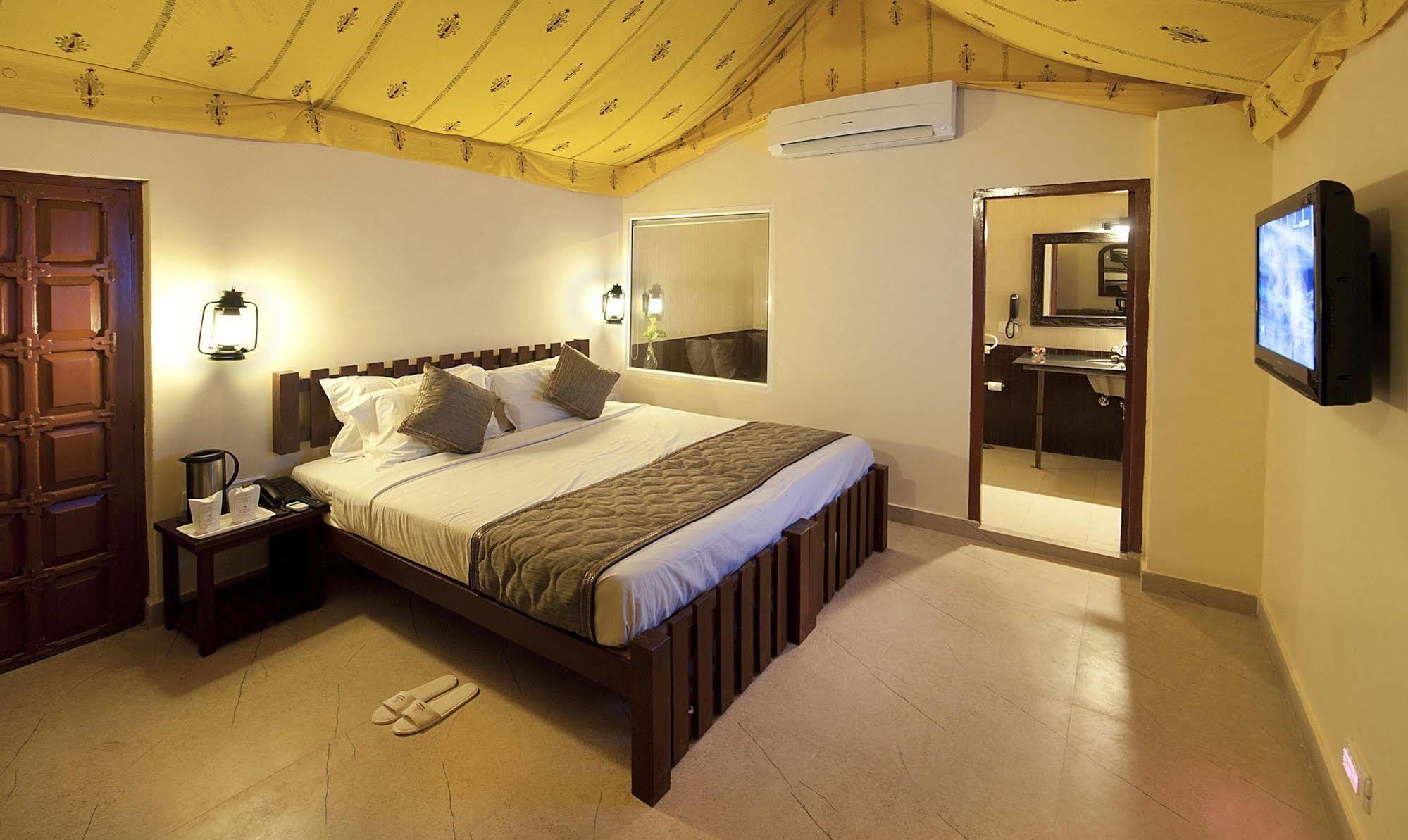 Nirali Dhani Ethnic Heritage Hotel And Resort Jodhpur  Exterior photo